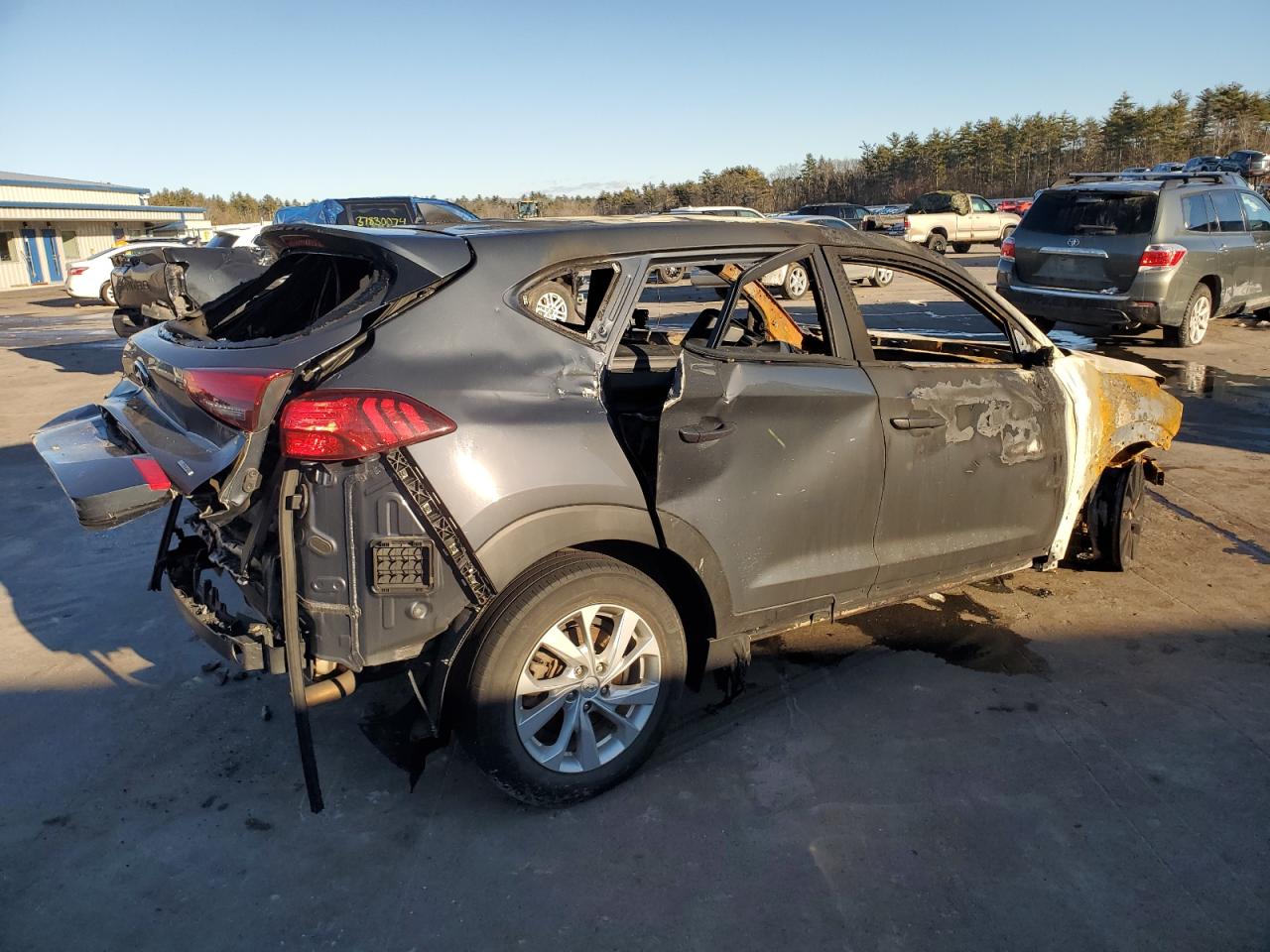 KM8J2CA40KU025280 2019 Hyundai Tucson Se