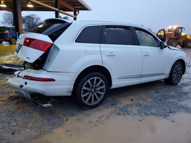 VIN WA1LHAF70KD031836 2019 Audi Q7, Premium Plus no.3