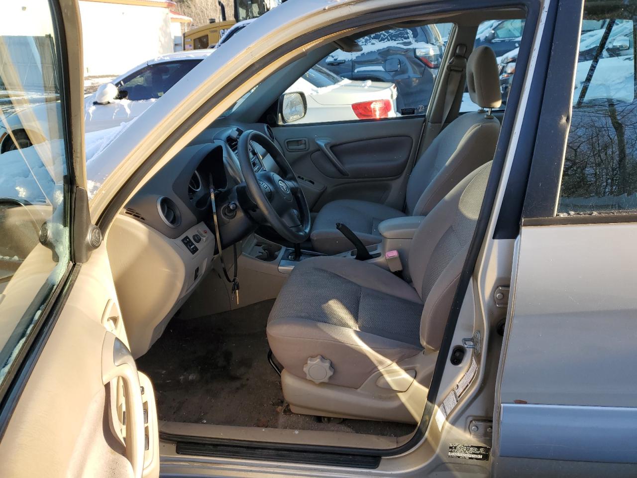 JTEHD20VX40032793 2004 Toyota Rav4