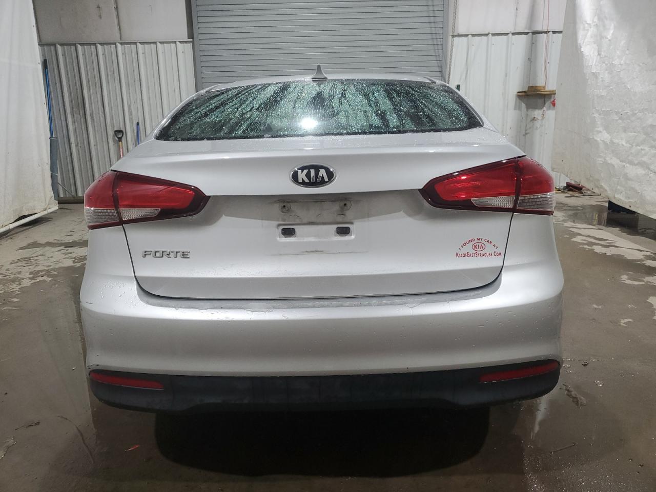 3KPFK4A78JE236380 2018 Kia Forte Lx