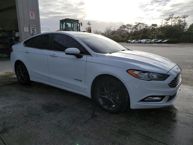 3FA6P0LU8JR169047 | 2018 FORD FUSION SE