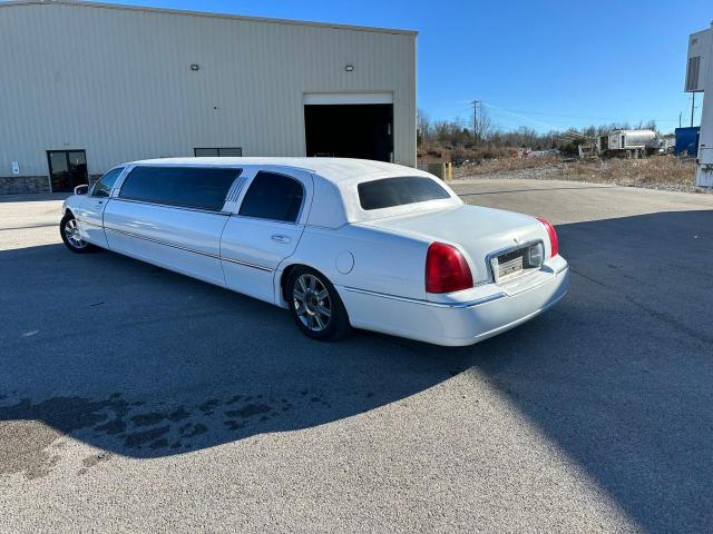 2006 Lincoln Town Car Executive VIN: 1L1FM88W26Y630583 Lot: 38628874