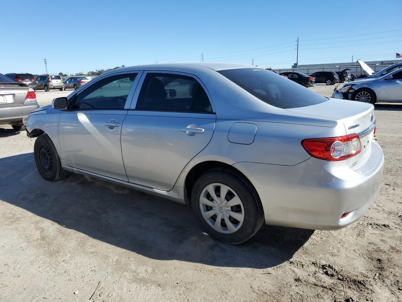 2T1BU4EE7DC002090 2013 Toyota Corolla Base