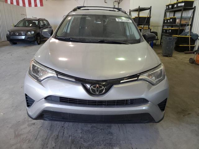 2T3ZFREV0HW357619 | 2017 TOYOTA RAV4 LE