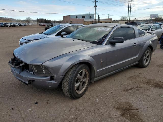 2004 Ford Mustang 