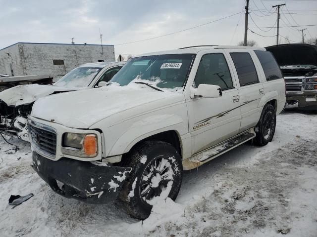 2000 Cadillac Escalade 