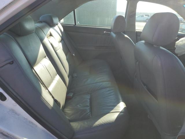 2003 Toyota Camry Le VIN: 4T1BE32K03U251894 Lot: 82827543