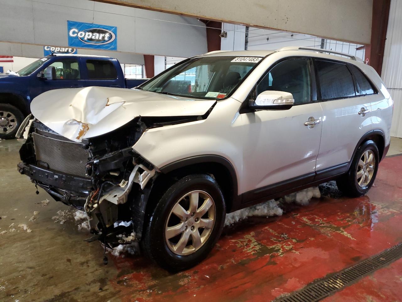 2012 Kia Sorento Base vin: 5XYKT4A65CG239777