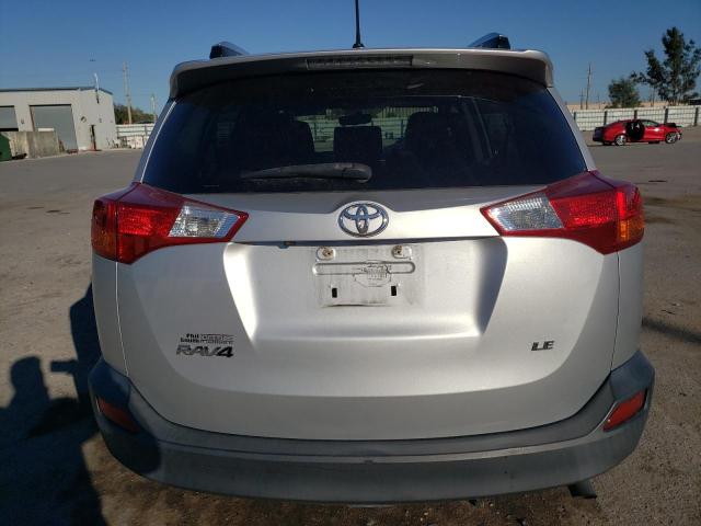 2015 TOYOTA RAV4 LE - JTMZFREV0FD051059