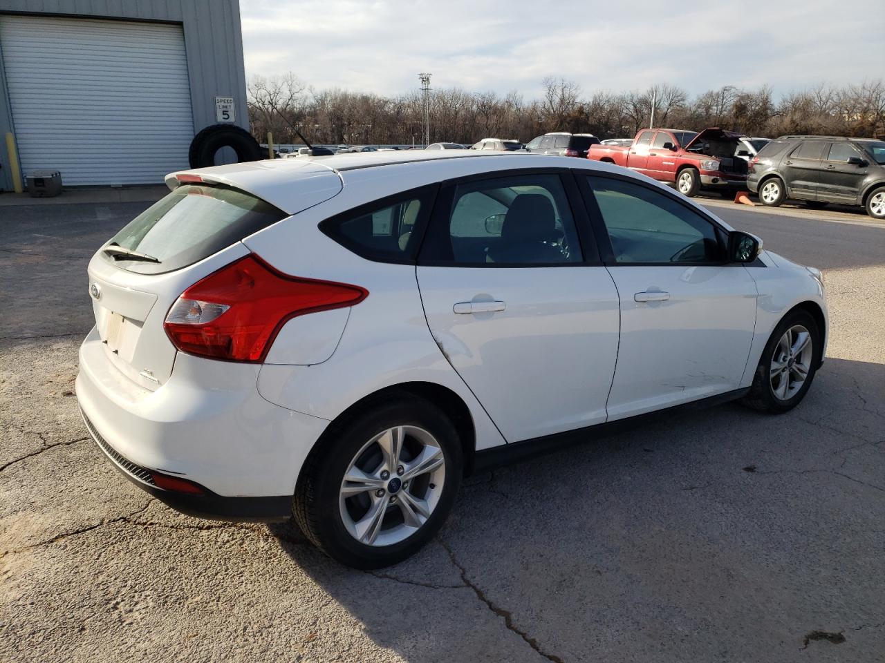 1FADP3K22DL318953 2013 Ford Focus Se