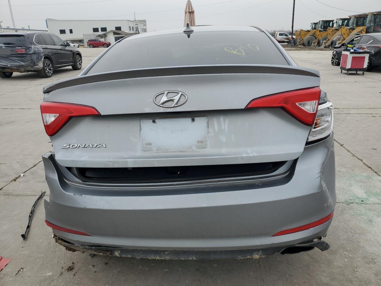 5NPE24AF9FH085748 2015 Hyundai Sonata Se