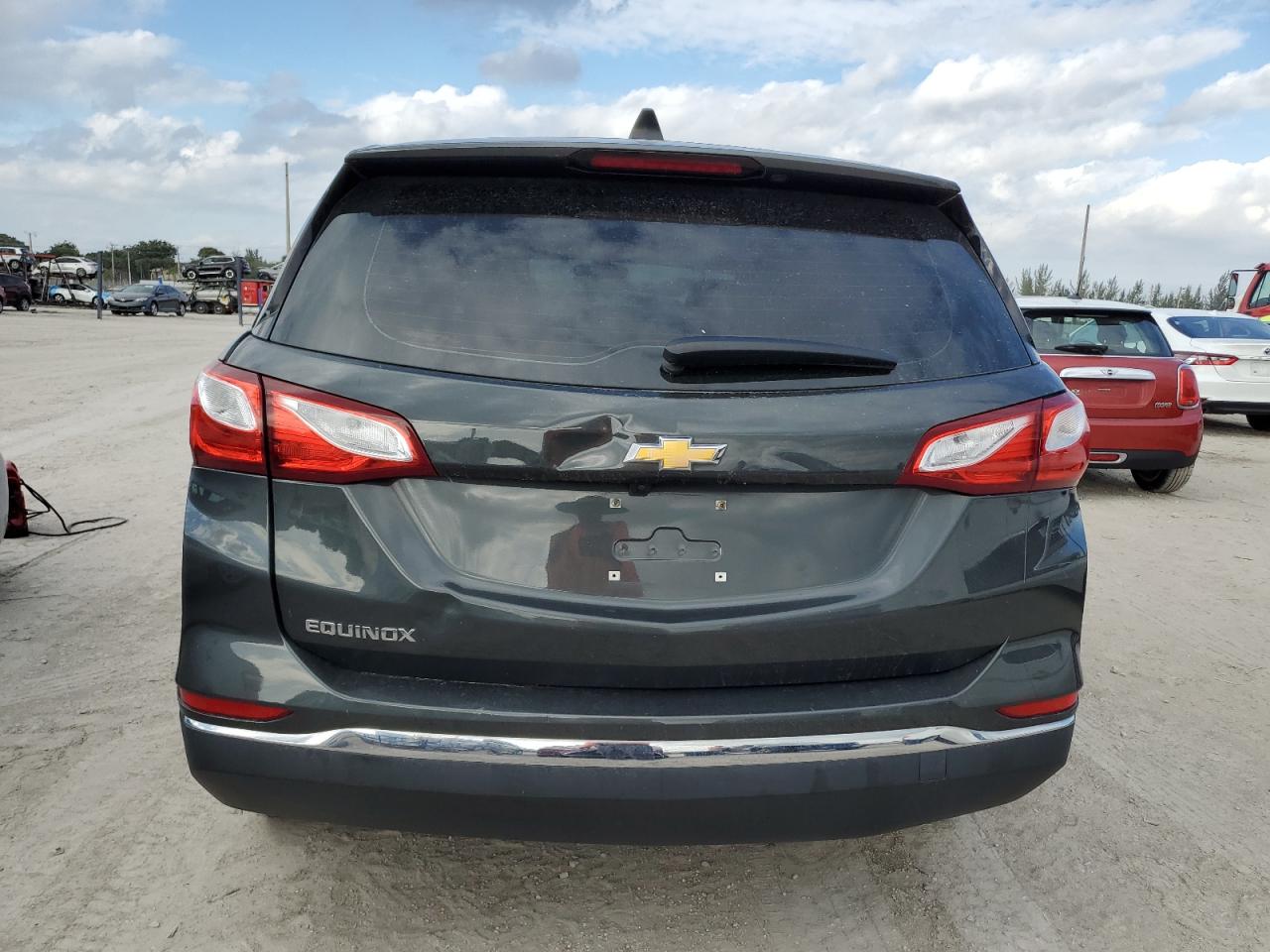 VIN: 3GNAXHEV6JS618248 2018 CHEVROLET EQUINOX