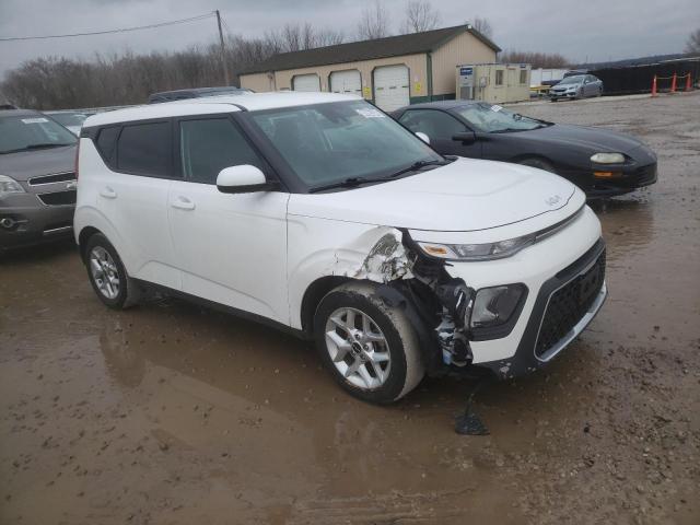 VIN 1FADP3F22JL218177 2022 KIA SOUL no.4