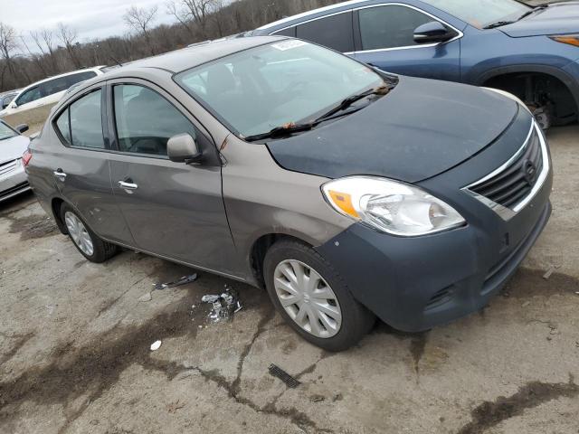 VIN JTHCE1D26F5009196 2014 NISSAN VERSA no.4