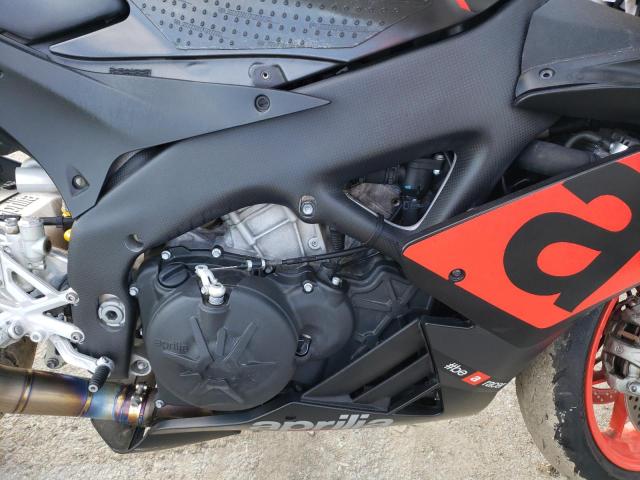 2017 APRILIA RSV4 RR ZD4KEU006HS000154