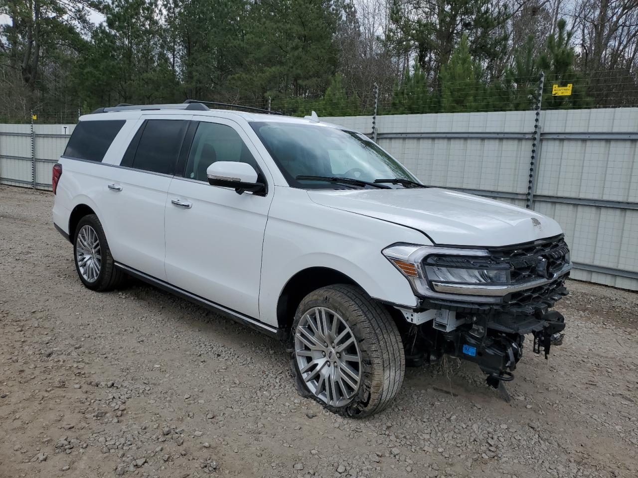 Lot #2339973167 2023 FORD EXPEDITION