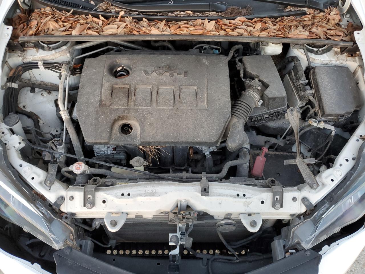 VIN: 5YFBURHE2KP939872 2019 TOYOTA COROLLA