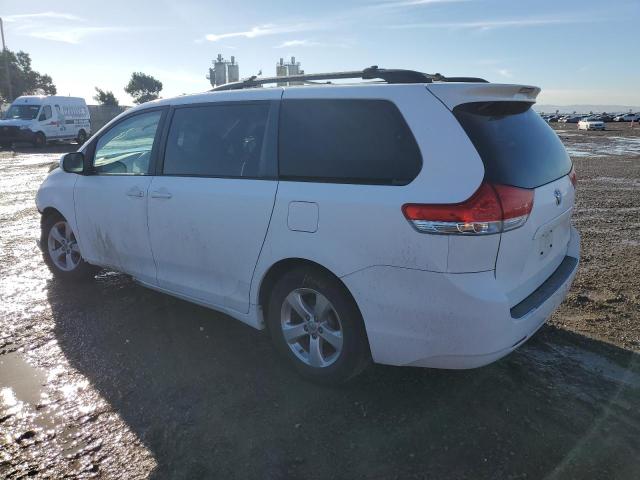 5TDKK3DCXBS096650 | 2011 Toyota sienna le