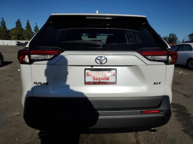 2018 Toyota Rav4 Xle Premium VIN: 2T3C1RFV2RW309835 Lot: 36963124