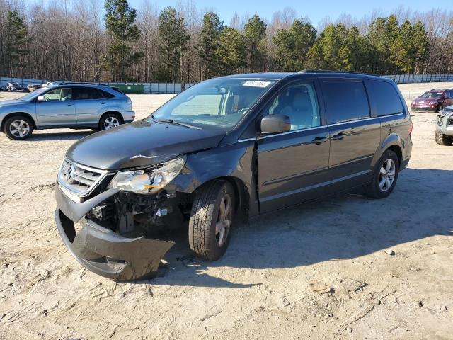 2011 Volkswagen Routan SEL