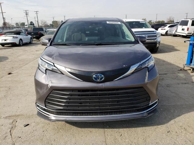 2021 Toyota Sienna Le VIN: 5TDKRKEC8MS043873 Lot: 38096694