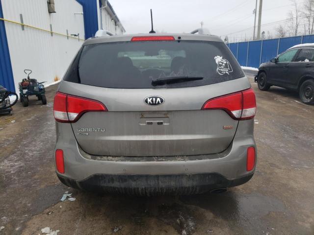 2015 KIA SORENTO LX - 5XYKTCA66FG633254