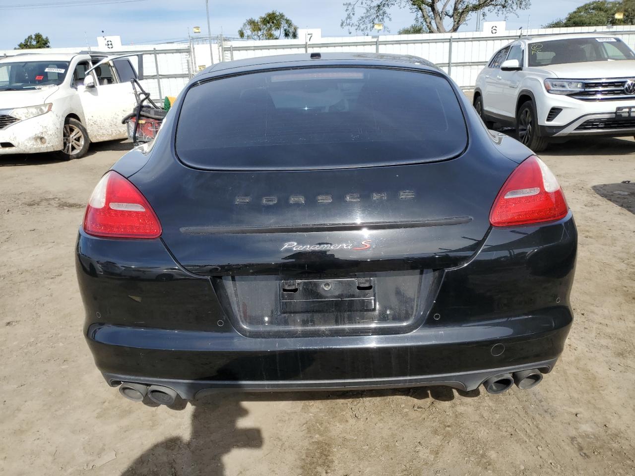 2013 Porsche Panamera S vin: WP0AB2A77DL060383