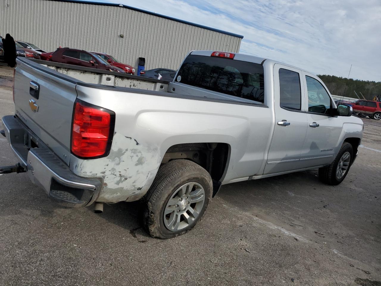 2017 Chevrolet Silverado C1500 Lt vin: 1GCRCREC3HZ217362