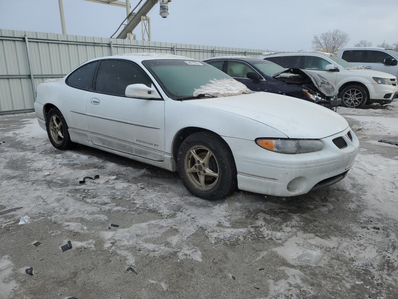 1g2wp12k5yf272244 1G2WP12K5YF272244 2000 Pontiac Grand Prix Gt