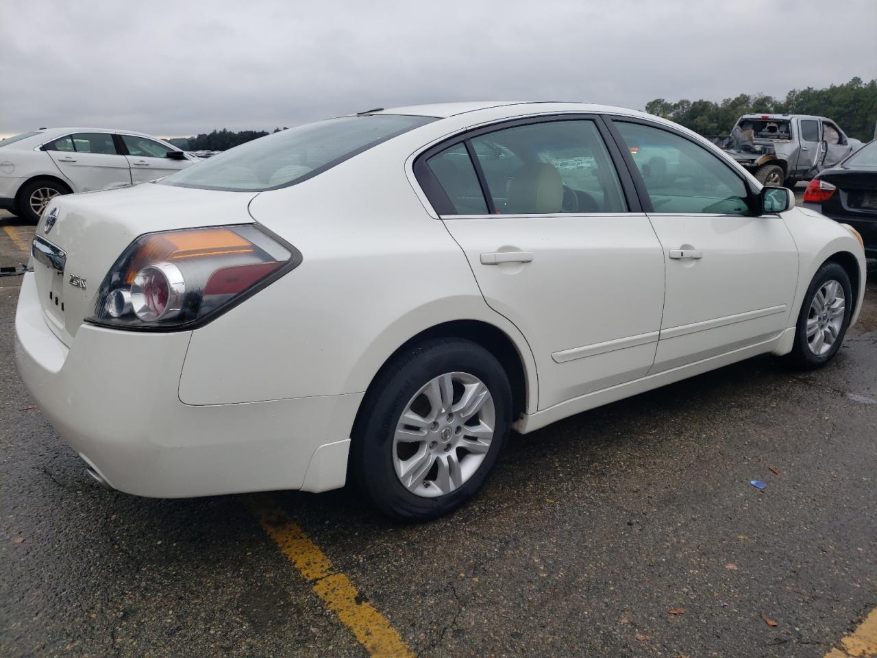 1N4AL2AP3AC194922 2010 Nissan Altima Base