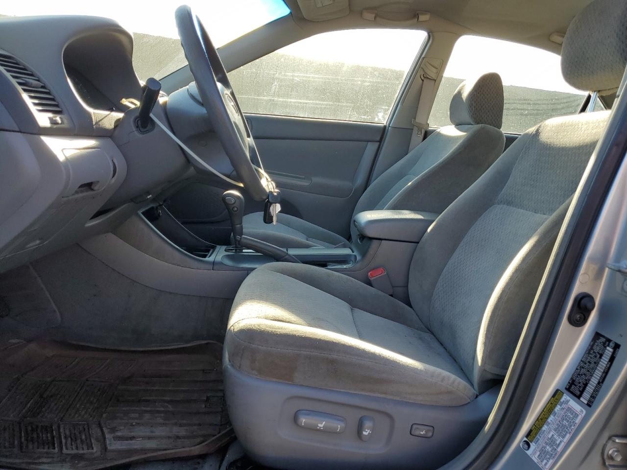 4T1BE32K84U911195 2004 Toyota Camry Le