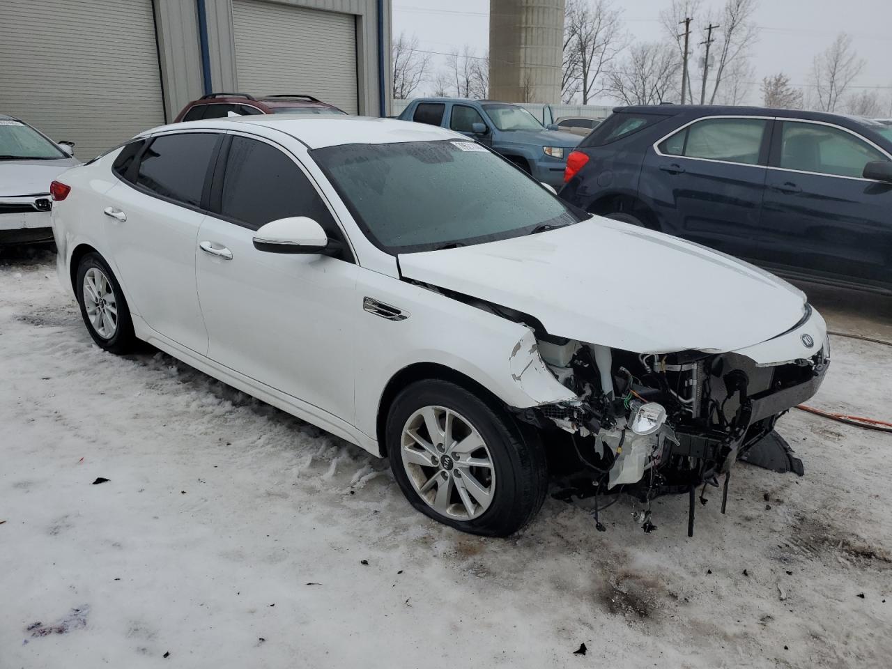 5XXGT4L34JG247590 2018 Kia Optima Lx