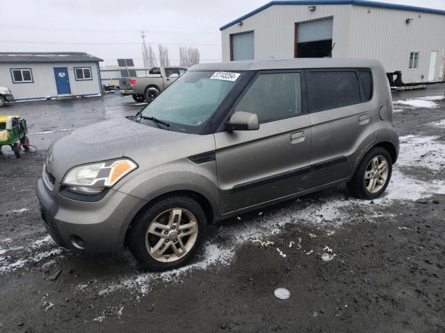 2010 Kia Soul +