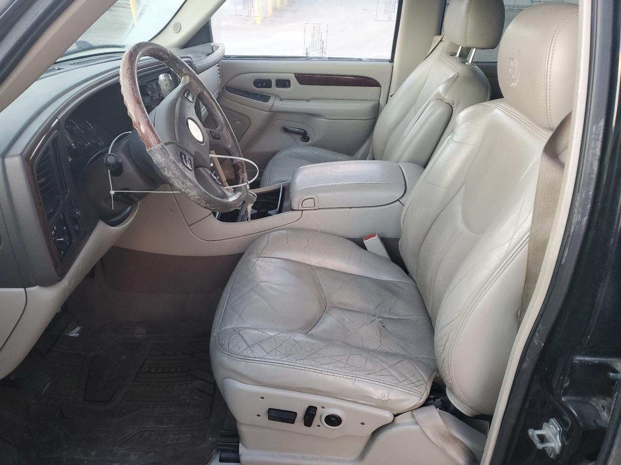 1GYEK63N35R174264 2005 Cadillac Escalade Luxury