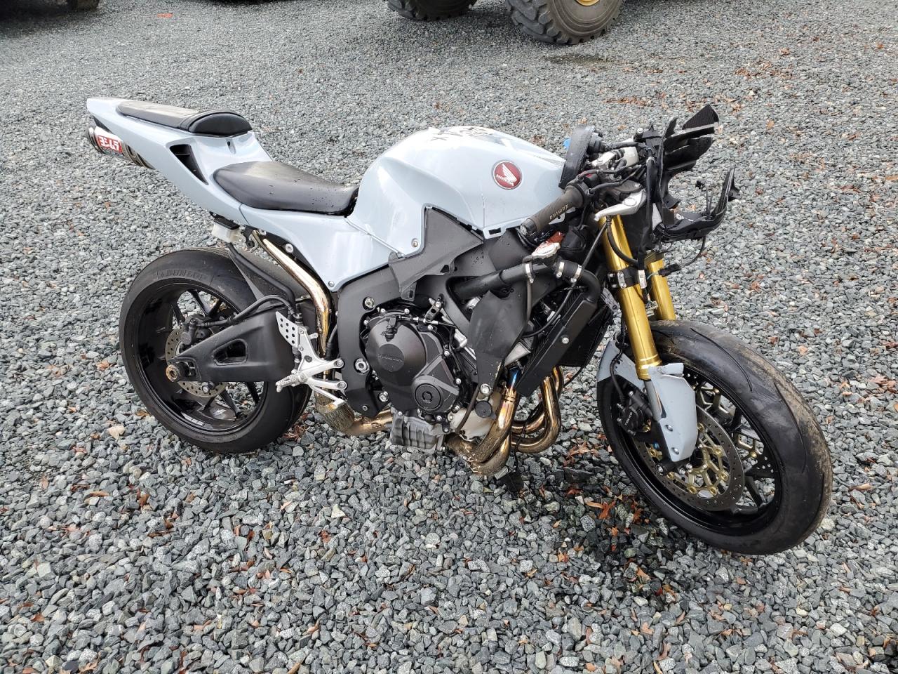 JH2PC40J5MK700863 HONDA CBR600 RA 2021