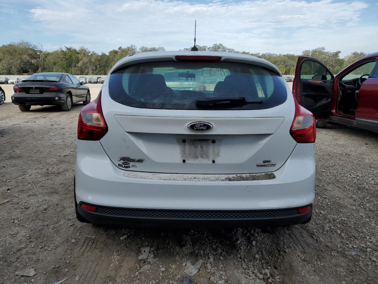 1FADP3K26EL447926 2014 Ford Focus Se