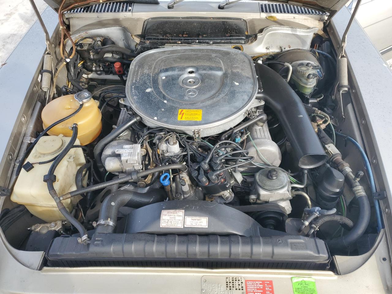 wdbba45c5fa021668 WDBBA45C5FA021668 1985 Mercedes-Benz 380 Sl