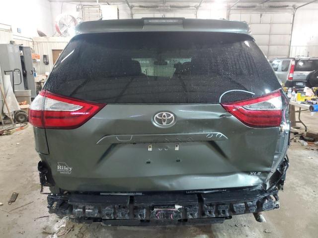 5TDYZ3DC0KS009621 | 2019 TOYOTA SIENNA XLE