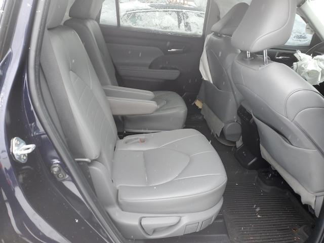 VIN 5TDGZRBH0NS183660 2022 Toyota Highlander, Xle no.11