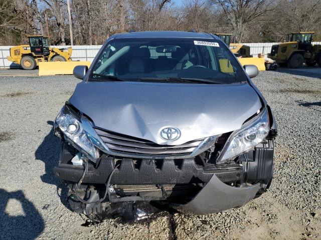 5TDYZ3DC0HS843932 | 2017 TOYOTA SIENNA XLE