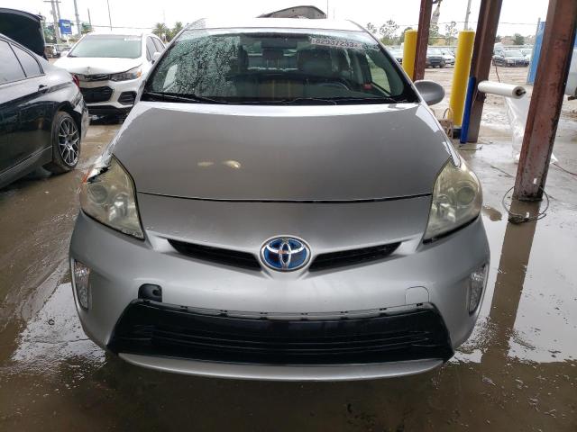 JTDKN3DUXD5571819 | 2013 Toyota prius