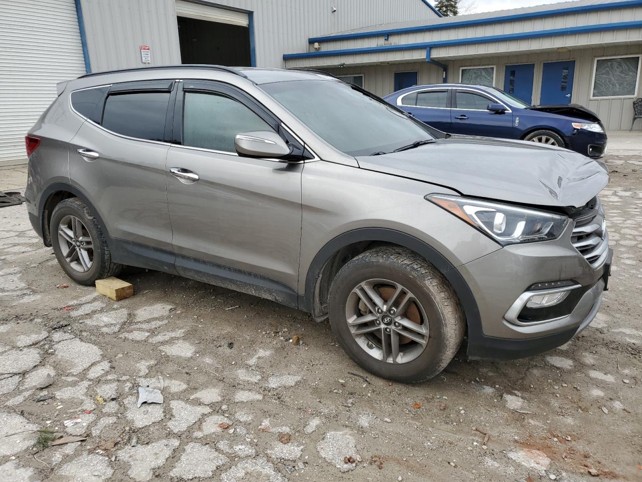 5NMZUDLB6JH090014 2018 Hyundai Santa Fe Sport