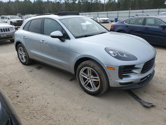 VIN WP1AA2A54KLB03400 2019 Porsche Macan no.4