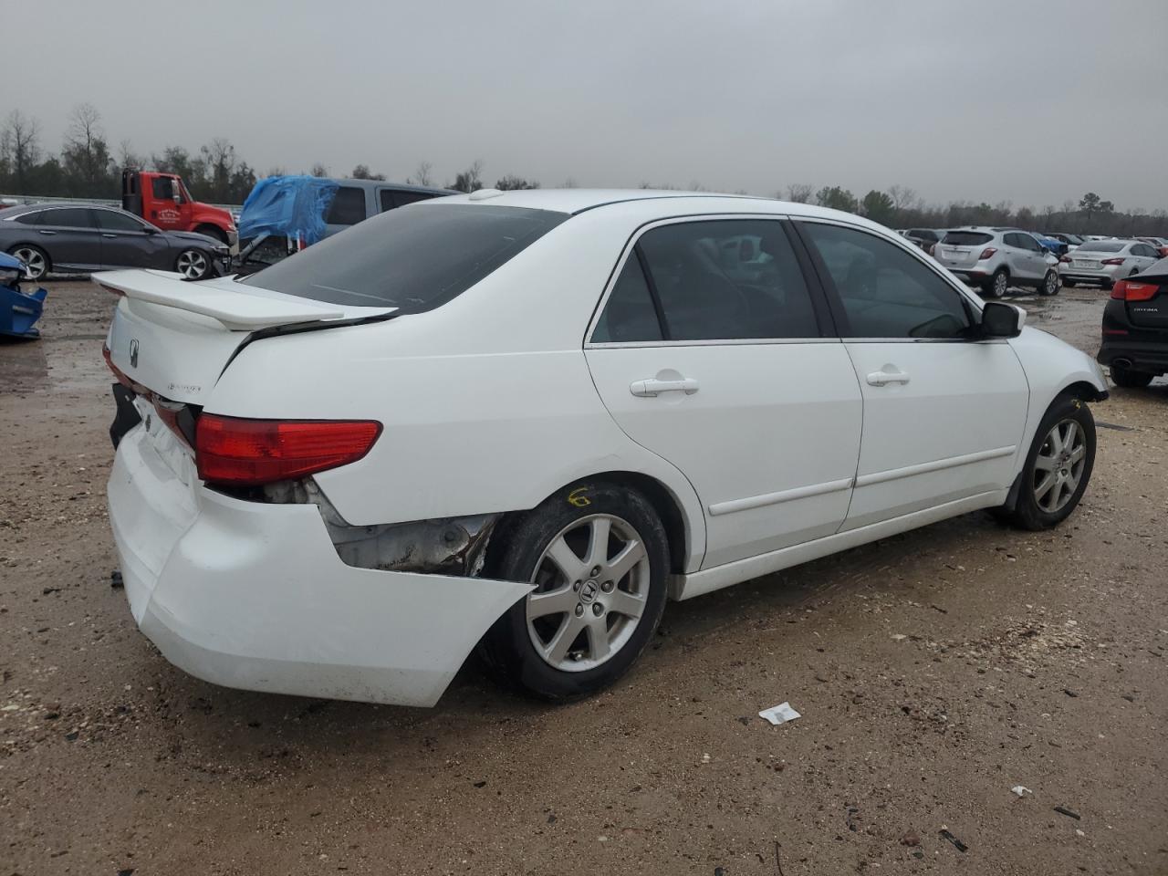 1HGCM66515A020834 2005 Honda Accord Ex