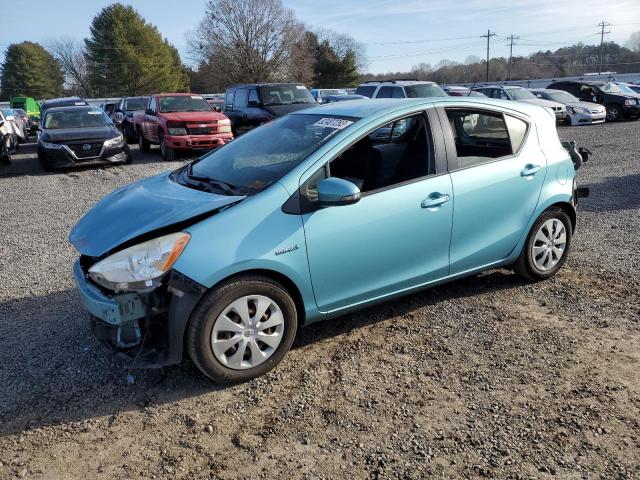 2013 Toyota Prius c 