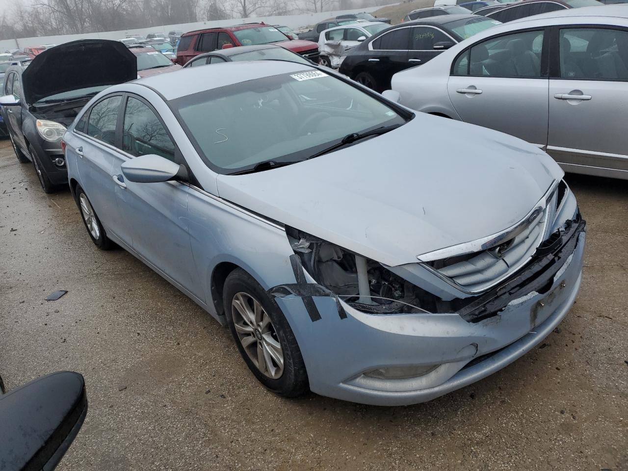 2013 Hyundai Sonata Gls vin: 5NPEB4AC7DH747250