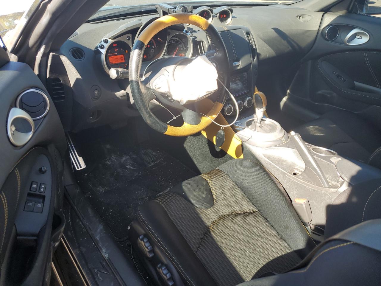 jn1az4eh6jm571876 JN1AZ4EH6JM571876 2018 Nissan 370Z Base