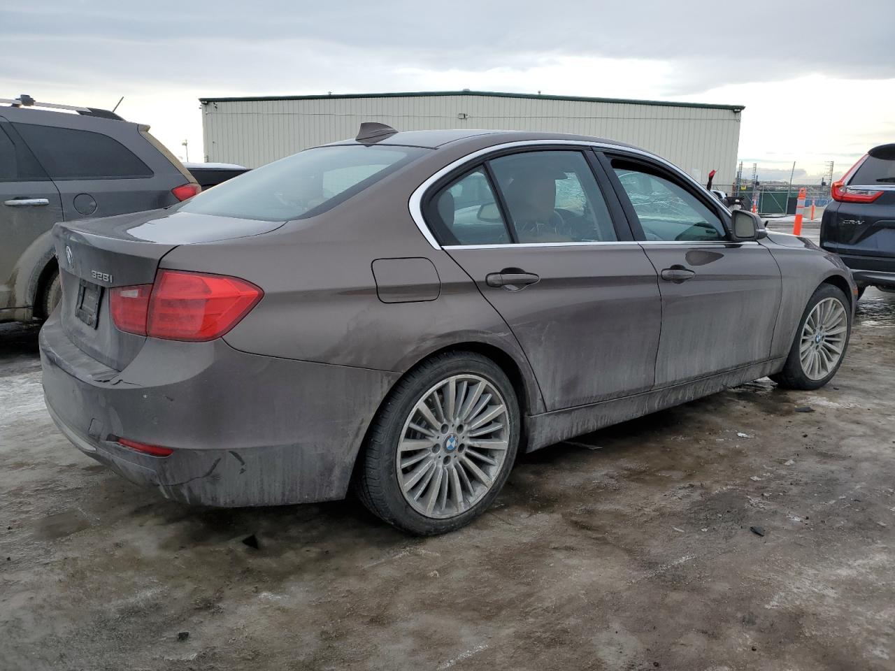 WBA3B3C55DF543943 2013 BMW 328 Xi