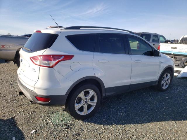Vin: 1fmcu9g94fub13053, lot: 82899183, ford escape se 20153