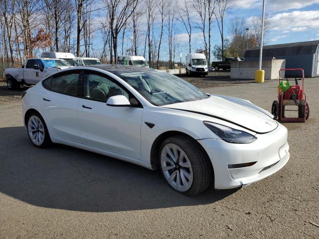 2022 Tesla Model 3 VIN: 5YJ3E1EB1NF286724 Lot: 37201364